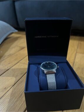 Adrienne Vittadini Navy Gift Box with Gold Trim